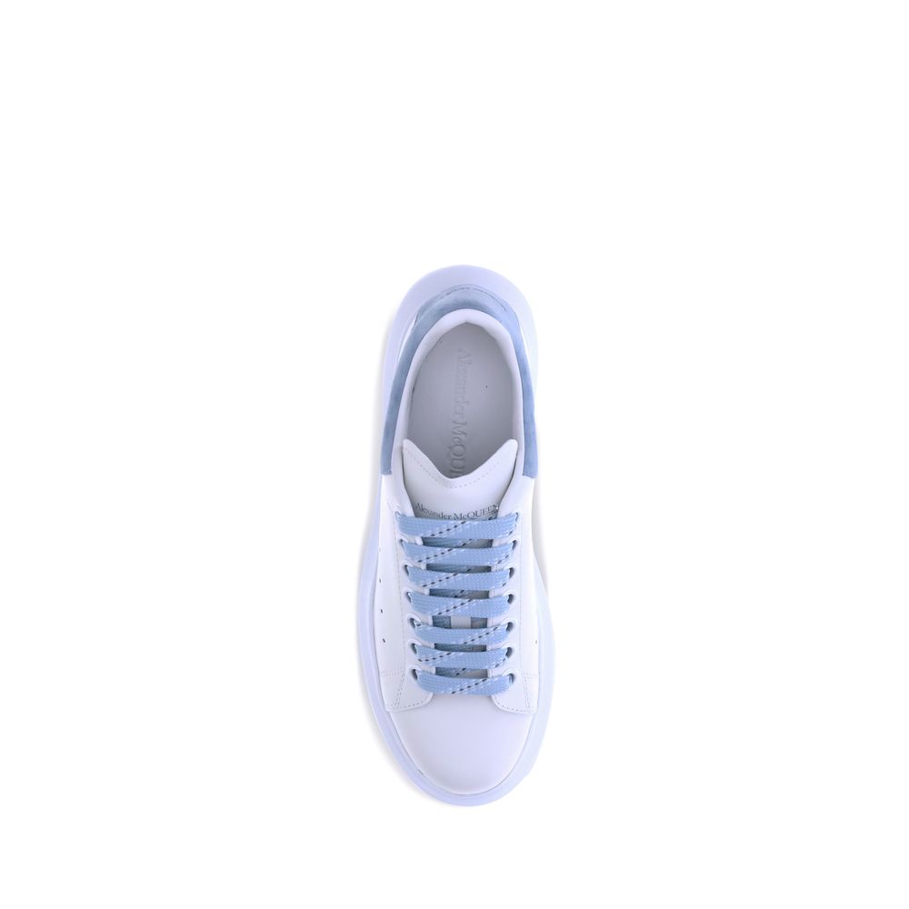 Alexander McQueen Alexander McQueen Blue Calf Leather Bos Taurus Platform Sneakers studio product image (image 4 of 4)