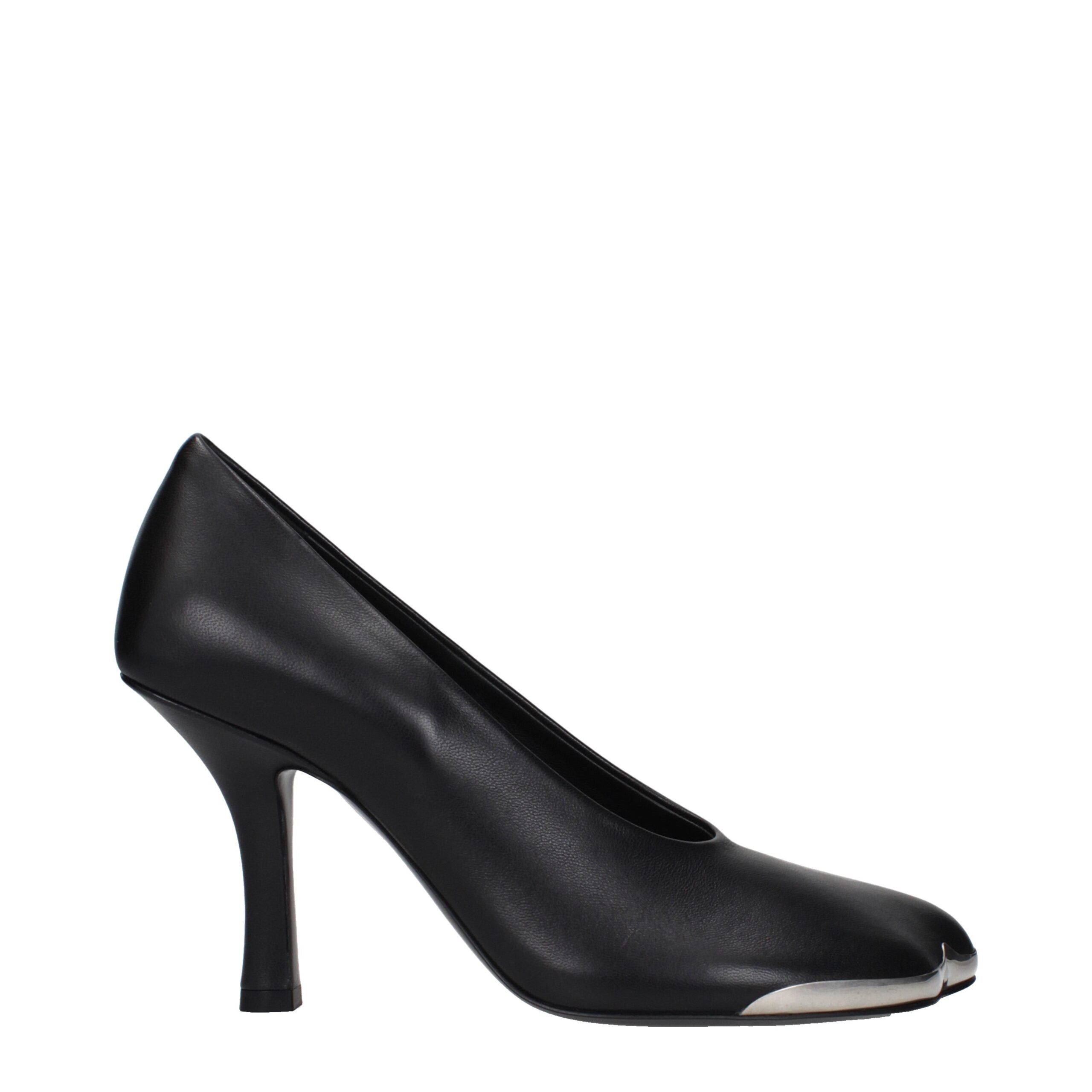 Burberry Burberry Black Leather High Heel Pumps product image (image 1 of 5)