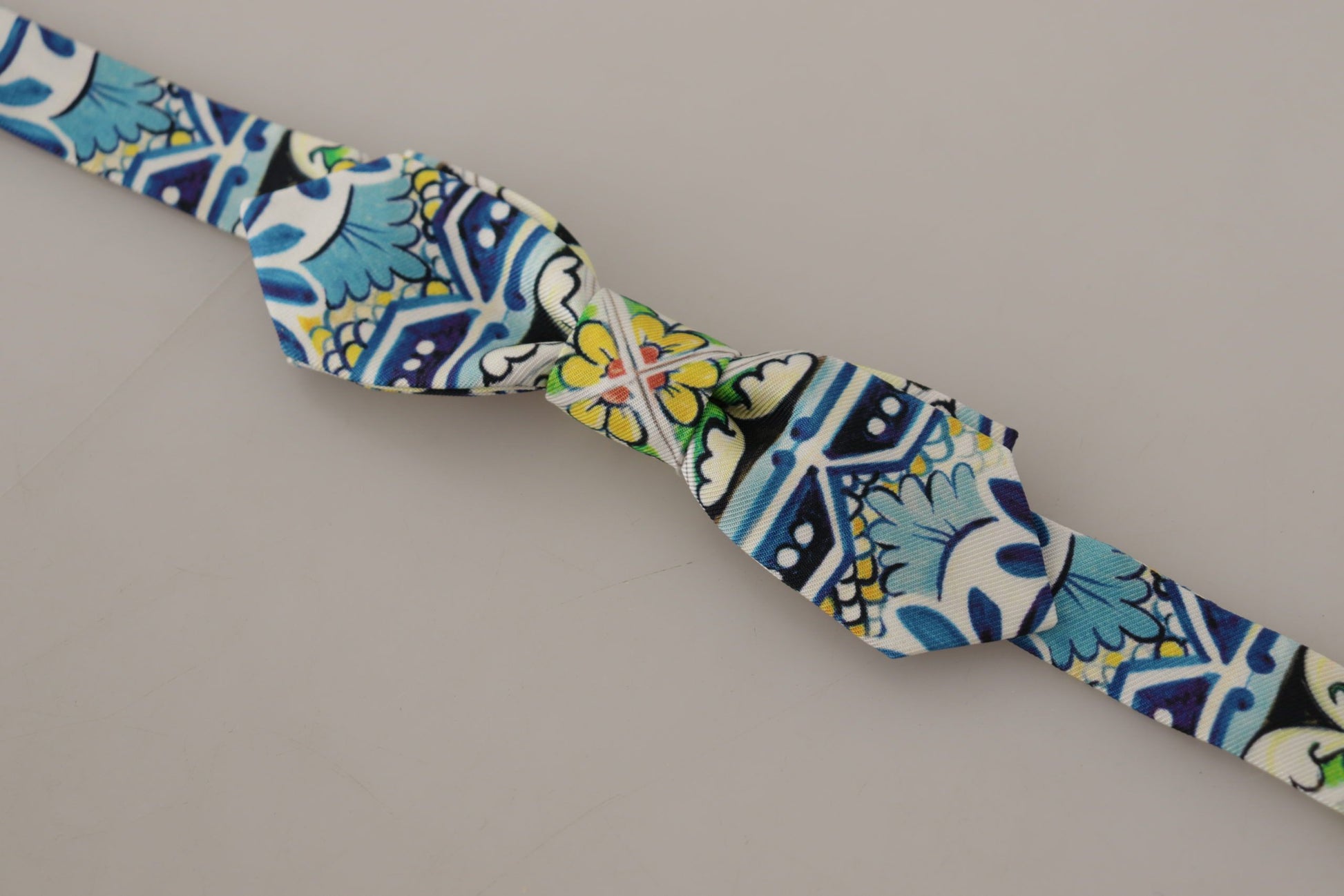 Dolce & Gabbana Multicolor Majolica Print Adjustable Papillon Bow Tie - Gio Beverly Hills